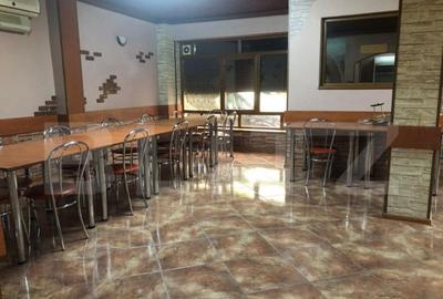 Spatiu comercial , 90 mp , zona Razvad Spatiu comercial , 90 mp , zona Razvad - 1