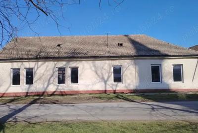 Vand casa in ungaria la 18km de vama - 4