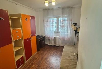 Apartament spațios cu 3 camere de vânzare – confort, lumină și poziție excelentă - 7