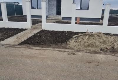 Casă cu 4 camere cu Teren 685 Mp în Corbeanca