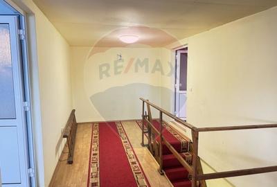 Casă cu 3 camere cu Teren 356 Mp în Central - 19