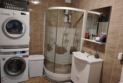 Apartament cu 3 camere decomandat în Central - 2