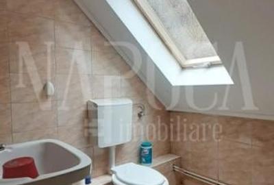 Casa 6 camere de vanzare in Floresti - 13