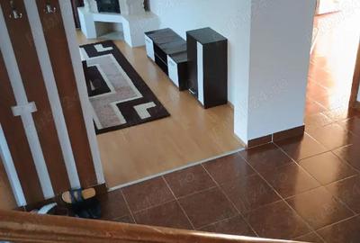 Casă cu 5 camere cu Teren 618 Mp în Sântana de Mureș