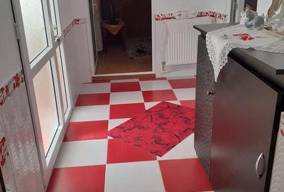 Casă cu 3 camere cu Teren 700 Mp în Central - 4