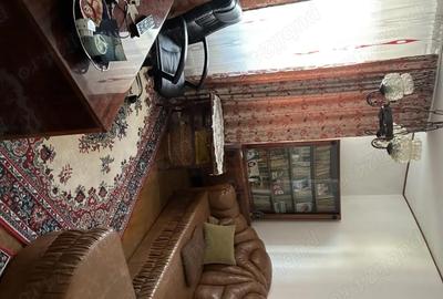 Apartament cu 4 camere decomandat în Central - 2