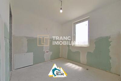 Casă cu 3 camere cu Teren 300 Mp în Zimandu Nou - 2