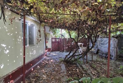 Casă cu 2 camere decomandat în Drumul Carului - 2