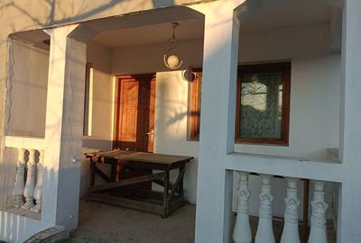 Casă cu 4 camere în Dragomirești - 5