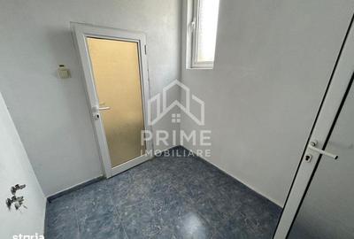 Spațiu comercial, de 288 mp, în Central - 8