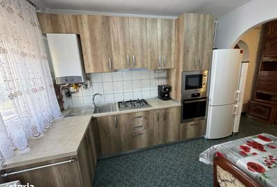Apartament cu 2 camere decomandat în Central - 2