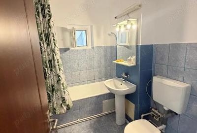Apartament cu 3 camere decomandat în Central - 3