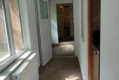 Casă cu 6 camere în Central - 4