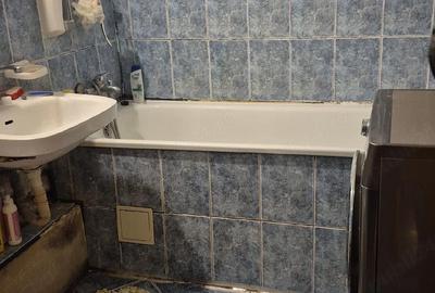 Apartament cu 3 camere decomandat în Fizicienilor - 4