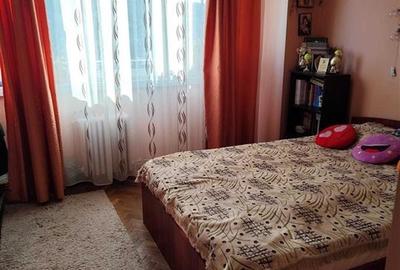 Parcul Voievozilor - etaj intermediar - apartament 3 camere decomandat 72mp - 3