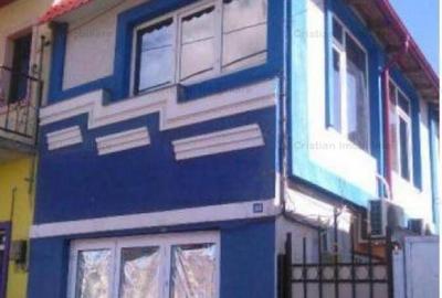 Casă cu 14 camere cu Teren 330 Mp în Central - 13