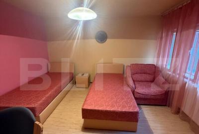 Apartament 3 camere, 46 mp, zona CENTRAL - 13