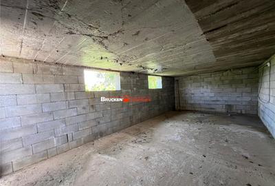 Casa de in zona centrala din Petreu - 22