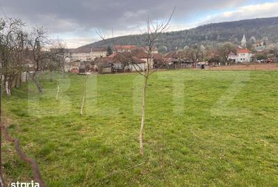 Teren de 1200 mp, în Central - 8