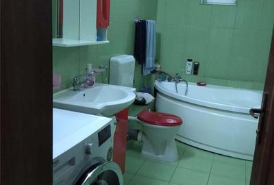 Casă cu 5 camere în Central - 10