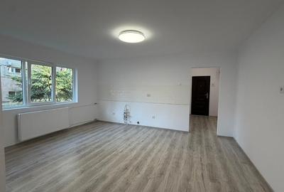 Apartament cu 3 camere semidecomandat în Rogerius - 2