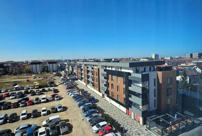 Apartament cu 4 camere decomandat în Central - 1