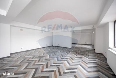 Spațiu comercial, de 118 mp, în 13 Decembrie - 10