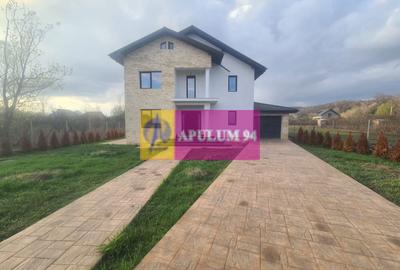 Vila de vanzare in Banesti - 53