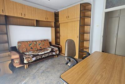 Apartament 4 camere decomandat, str. Aurel Vlaicu, garaj - 4
