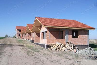 Ansamblul de case in Statiunea Turistica Tasnad - 8