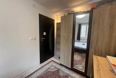 Apartament cu 3 camere semidecomandat în Central - 34
