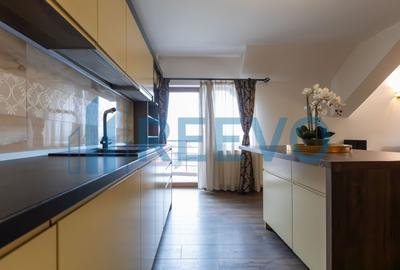 Penthouse cu 5 camere decomandat, mobilat în Calea Moldovei - 26