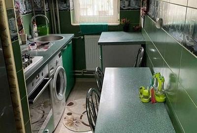 Apartament cu 3 camere decomandat în Central - 4
