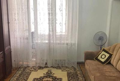 Apartament cu 2 camere decomandat în Obor
