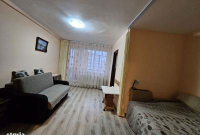 Garsonieră, mobilată în Păcii