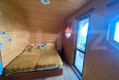 Casuta cocheta cu panorama superba asupra satului Campenesti si a lacurilor - 9