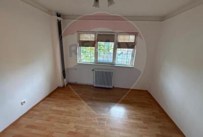 Apartament cu 4 camere decomandat în Micălaca - 4