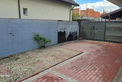 Casă cu 2 camere cu Teren 150 Mp în Central - 3