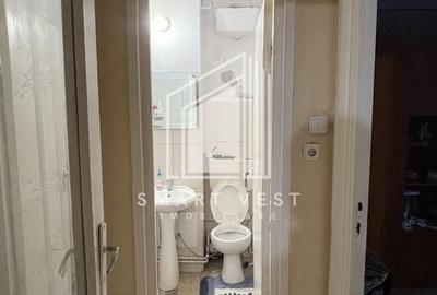 Apartament cu 4 camere semidecomandat, mobilat în Micro 15 - 19