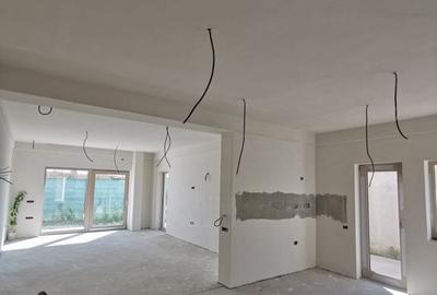 Casa de vanzare Duplex zona Carrfour - 4