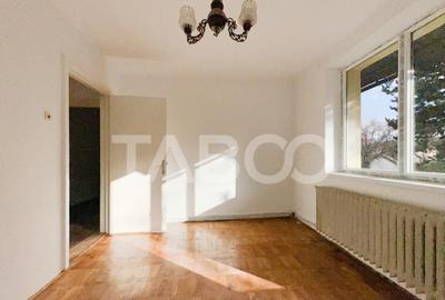 Apartament cu 2 camere semidecomandat în Gruia - 3