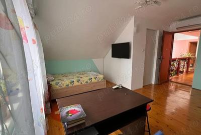 Casă cu 4 camere în Central - 8