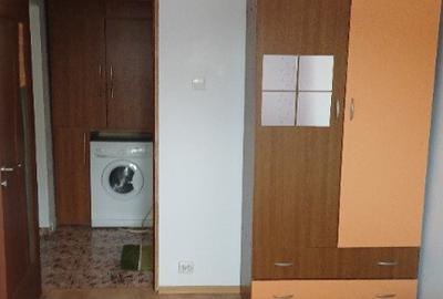 Apartament cu 3 camere decomandat în George Enescu - 1