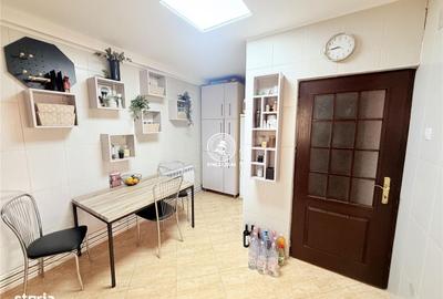 Casă cu 4 camere cu Teren 1670 Mp în Bârnova - 5