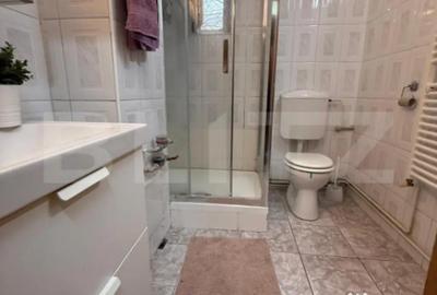 Apartament cu 4 camere decomandat în 9 Mai - 12