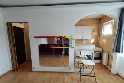 Garsonieră, mobilată în Decebal - 1