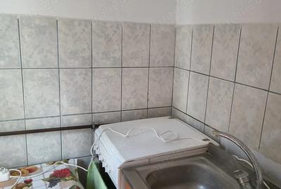 Apartament cu 2 camere semidecomandat în Micro 14 - 8