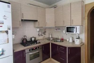 Apartament cu 2 camere în Complex Studențesc