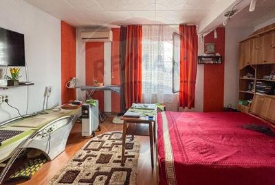 Casă cu 14 camere cu Teren 221 Mp în Coiciu - 19