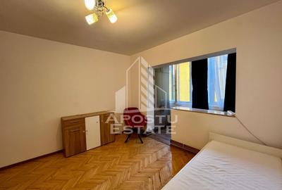 Apartament cu 3 camere decomandat, mobilat în Lipovei - 9